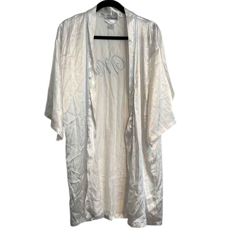 Linea Donatella “Mrs” Embroidered Robe (Missing Belt)